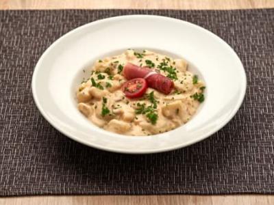 NJOKE PRŠUTO U SOSU OD DIMLJENOG SIRA