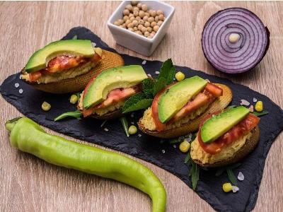 BRUSKETI SA AVOKADOM – POSNO