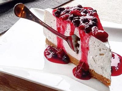 CHEESE CAKE