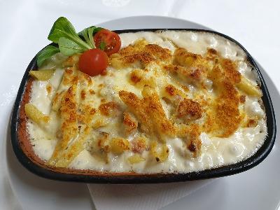 ZAPEČENE PENE SA PILETINOM