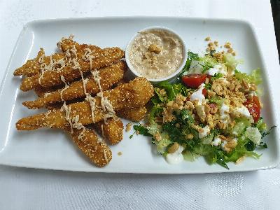 PILEĆI ŠTAPIĆI SA KIKIRIKIJEM